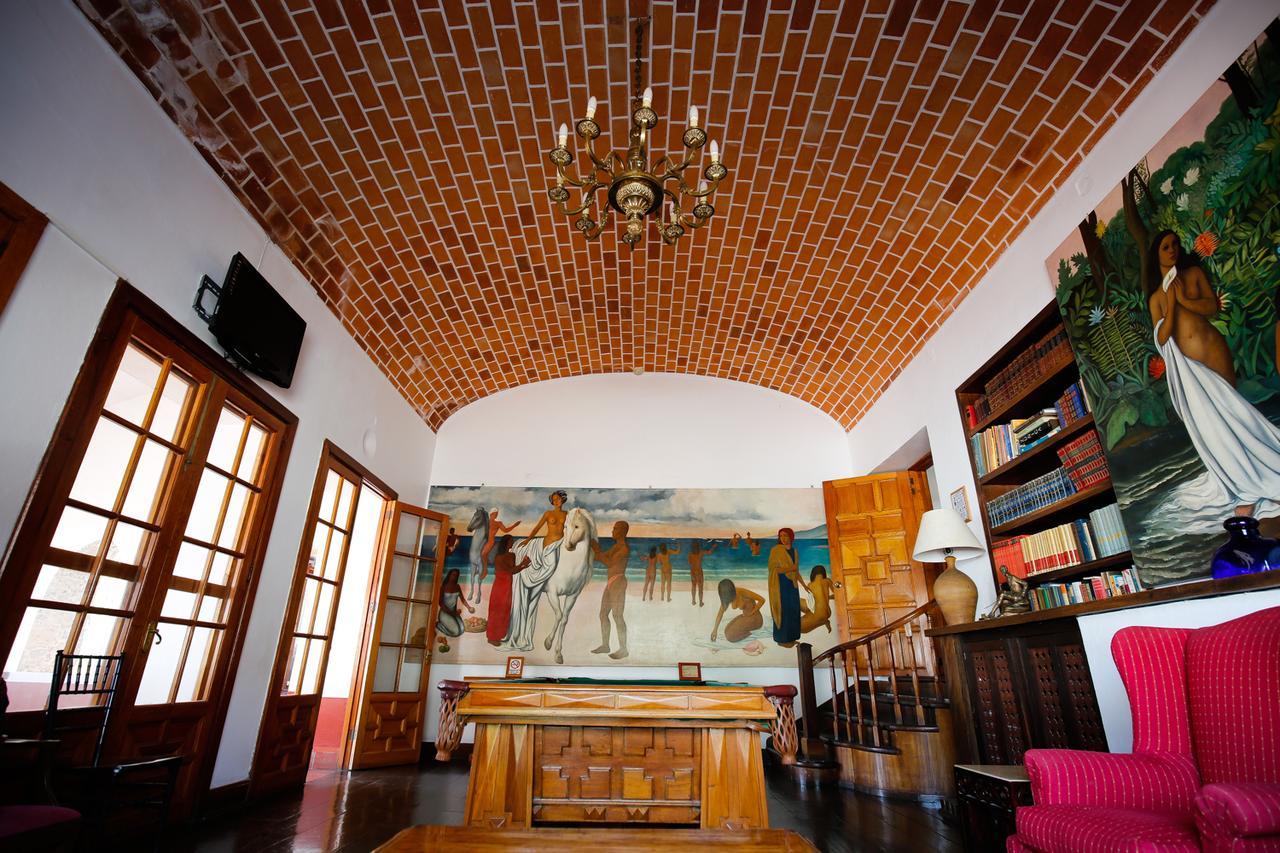 Posada Del Tepozteco - Hotel & Gallery Tepoztlán Buitenkant foto
